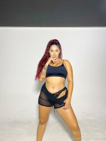 Amanda Miury