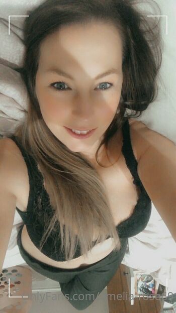 amelia-rose69