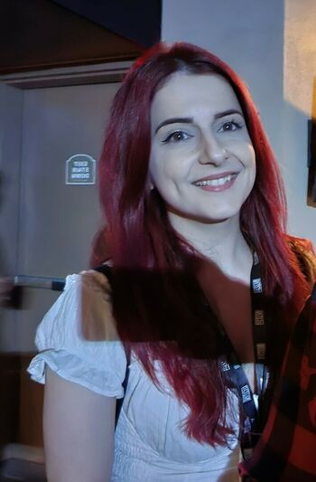 AnnieFuchsia