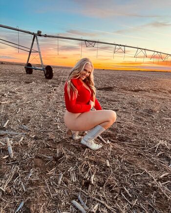 femalefarmerrancher