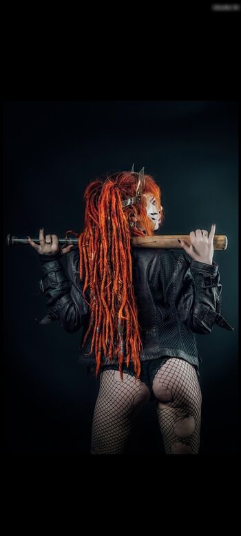 Mary Deweirdo