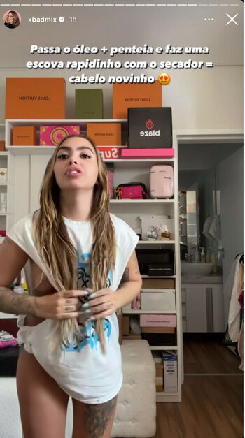 MC Mirella