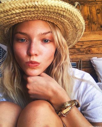 Sasha Luss