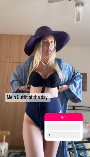 Sexy Julia